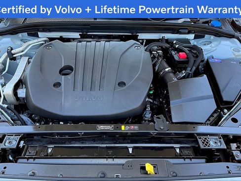 Used 2025 Volvo S60 B5 Plus FWD image 13