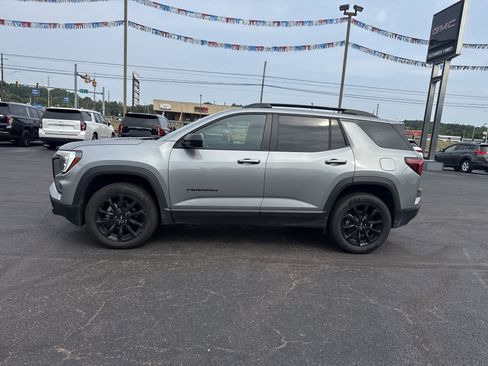 Used 2026 GMC Terrain Elevation w/ Elevation Premium Package AWD/4WD image 5