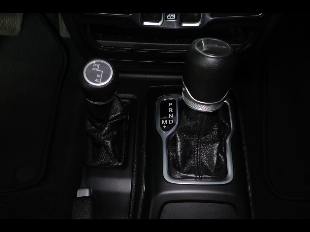 Used 2023 Jeep Gladiator Sport AWD/4WD image 24