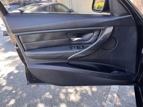 Used 2012 BMW 328i Sedan RWD image 8
