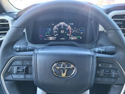New 2025 Toyota Tundra Limited image 26