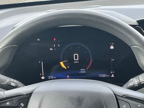 Used 2025 Chevrolet TrailBlazer LT image 39