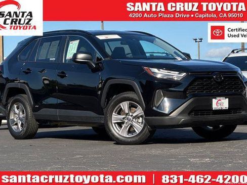 Certified 2025 Toyota RAV4 LE AWD/4WD image 1
