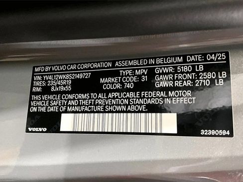 Certified 2025 Volvo V60 B5 Cross Country Plus image 35