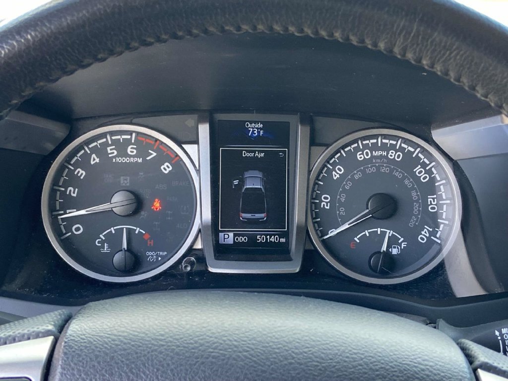 Used 2022 Toyota Tacoma SR5 RWD image 30