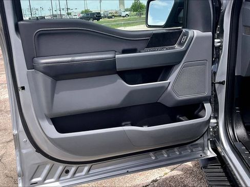 Used 2023 Ford F150 XLT RWD image 17