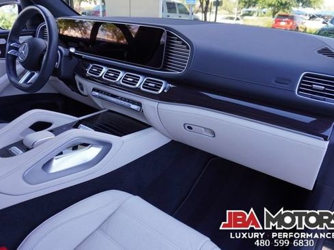 Used 2024 Mercedes-Benz GLS 580 4MATIC image 99