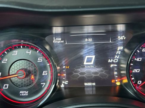 Used 2018 Dodge Charger R/T w/ Blacktop Package image 13