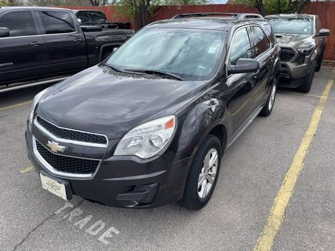 Used 2014 Chevrolet Equinox LT image 2