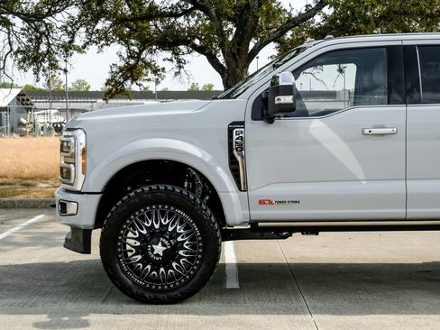 Used 2026 Ford F450 Platinum w/ Platinum Plus Package AWD/4WD image 14