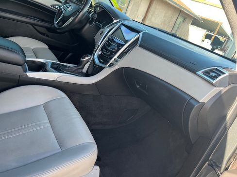 Used 2016 Cadillac SRX Luxury w/ Driver Awareness Package FWD image 37
