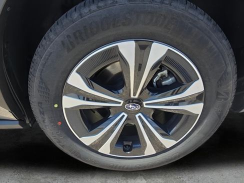 Used 2024 Subaru Solterra AWD/4WD image 29