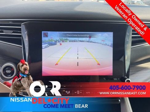 Used 2024 Jeep Wagoneer L Series II w/ Flexible Seating Group AWD/4WD image 27