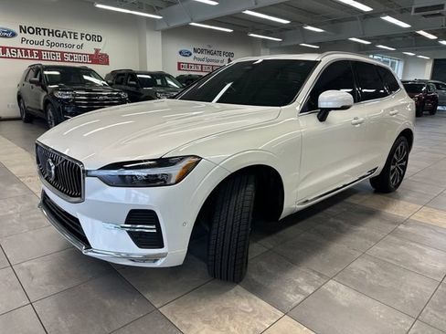 Used 2023 Volvo XC60 B5 Plus AWD/4WD image 15