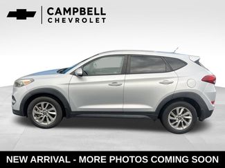 Used 2018 Hyundai Tucson SE w/ Cargo Package FWD video 2