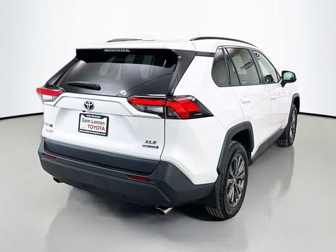 Used 2024 Toyota RAV4 XLE Premium w/ Weather Package image 7