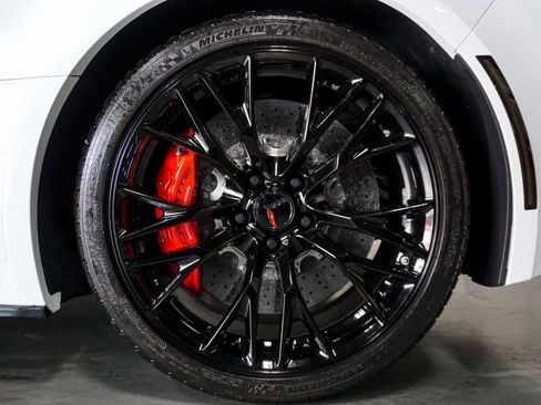 Used 2017 Chevrolet Corvette Z06 w/ Z07 Performance Package image 48