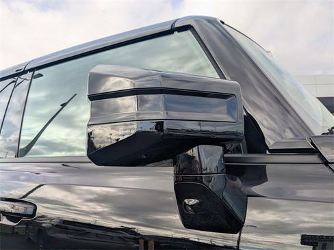 New 2026 GMC Hummer EV SUV image 12