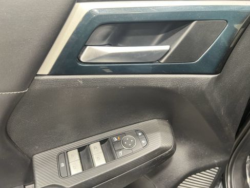 Used 2022 Mitsubishi Outlander SE FWD image 13