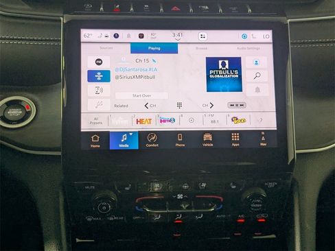 New 2025 Jeep Grand Cherokee Limited w/ Luxury Tech Group II image 19