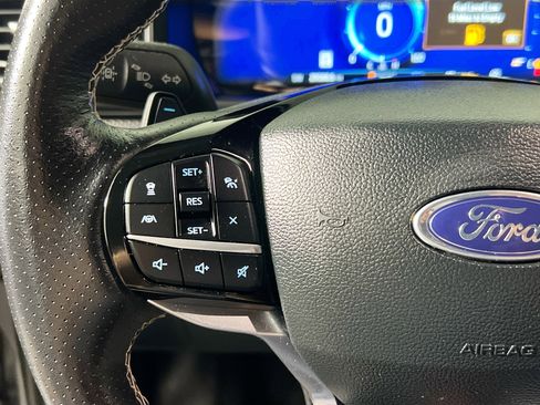 Used 2023 Ford Explorer ST w/ Equipment Group 401A AWD/4WD image 18