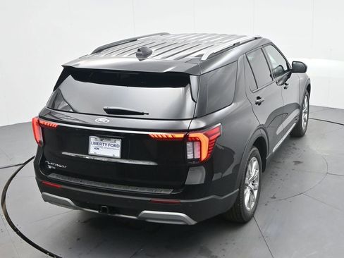 New 2026 Ford Explorer Platinum image 32