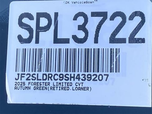 Used 2025 Subaru Forester Limited image 30