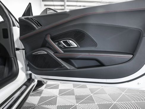 Used 2023 Audi R8 V10 performance image 22