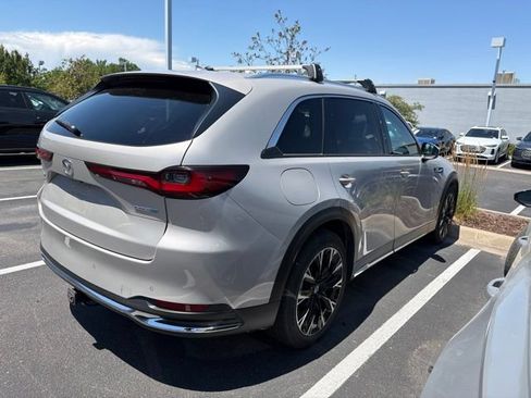 Used 2024 MAZDA CX-90 Plug-In Hybrid w/ Premium Pkg AWD/4WD image 3