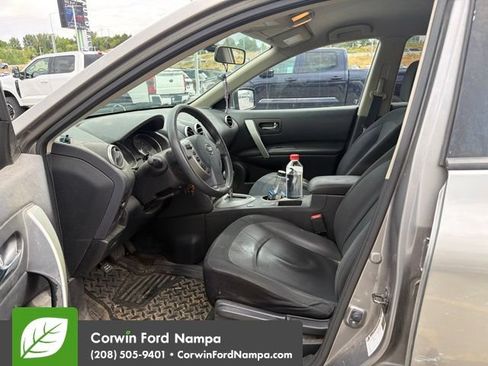Used 2013 Nissan Rogue S w/ Special Edition Pkg AWD/4WD image 9