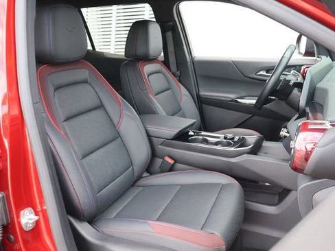 Used 2025 Chevrolet Equinox RS w/ Convenience Package III FWD image 21