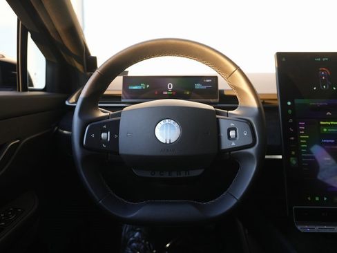 Used 2023 Fisker Ocean Extreme image 39