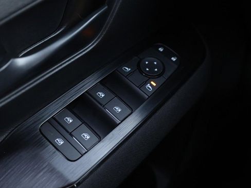 New 2026 Nissan Kicks S image 18