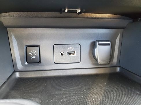 New 2025 Nissan Sentra S image 16