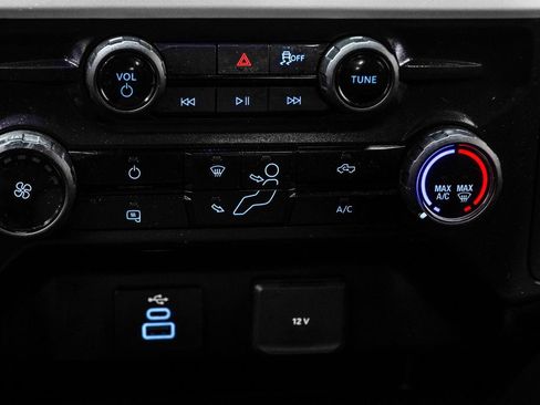 Used 2025 Ford F250 XLT AWD/4WD image 21