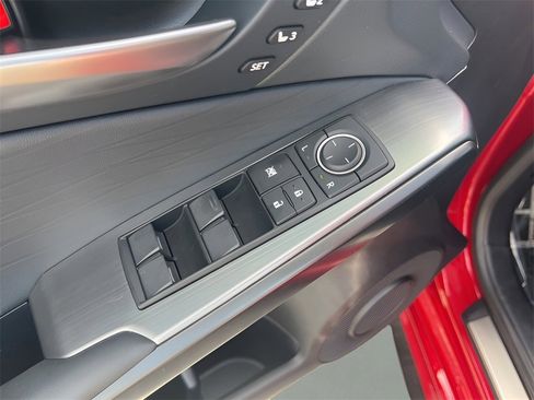 Used 2024 Lexus IS 500 image 27