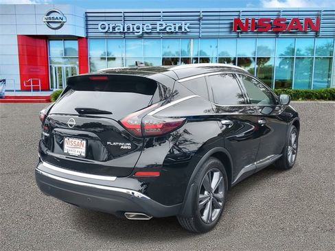 Used 2024 Nissan Murano Platinum w/ Cargo Package image 2