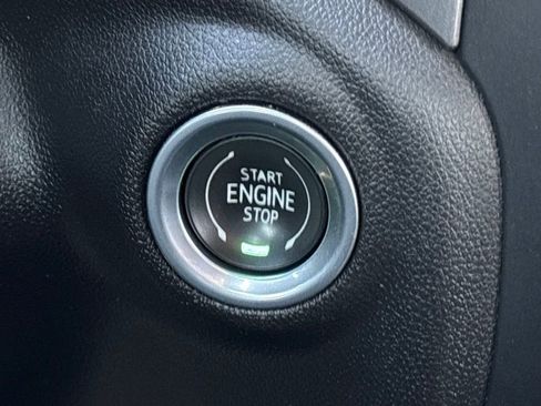 Used 2024 Chevrolet Silverado 2500 Custom w/ Custom Value Package image 21