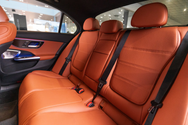 Certified 2025 Mercedes-Benz C 300 4MATIC Sedan image 30