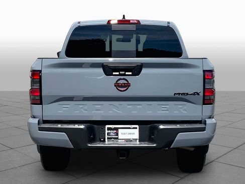 Used 2024 Nissan Frontier PRO-4X w/ Off-Road Protection Package AWD/4WD image 5
