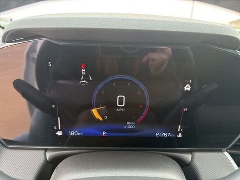 Used 2024 Chevrolet TrailBlazer LT w/ LT Cold Weather Package image 20