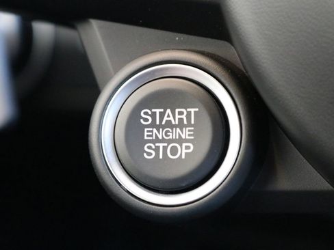 New 2025 Alfa Romeo Giulia AWD w/ Veloce Package AWD image 41