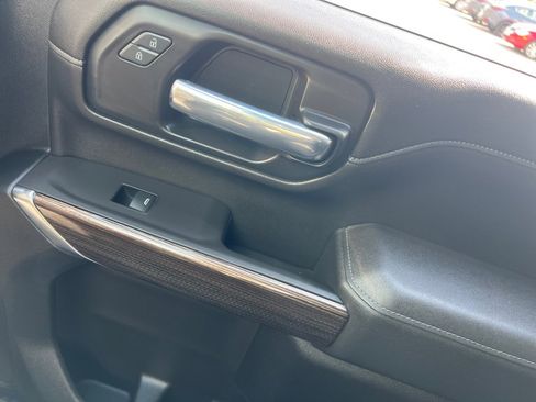 Used 2021 Chevrolet Silverado 2500 LT w/ Z71 Chrome Sport Edition AWD/4WD image 32