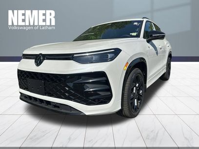 New 2026 Volkswagen Tiguan SE R-Line