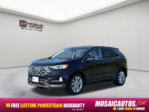 Used 2021 Ford Edge Titanium AWD/4WD image 3