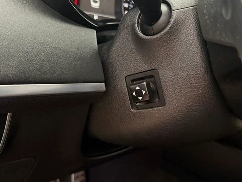 Used 2020 Kia Stinger GT1 RWD image 24
