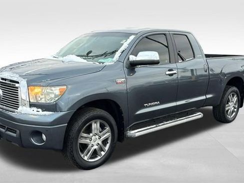 Used 2010 Toyota Tundra Limited image 2