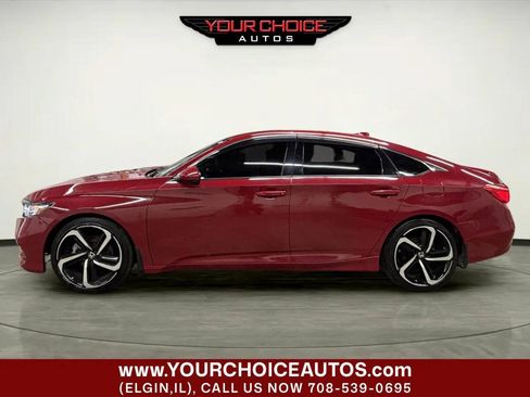 Used 2018 Honda Accord Sport image 2