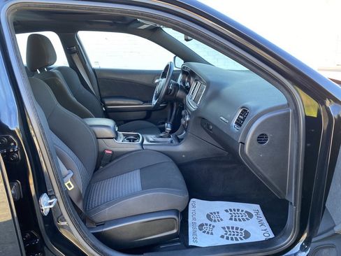 Used 2020 Dodge Charger R/T w/ Navigation & Travel Group image 12