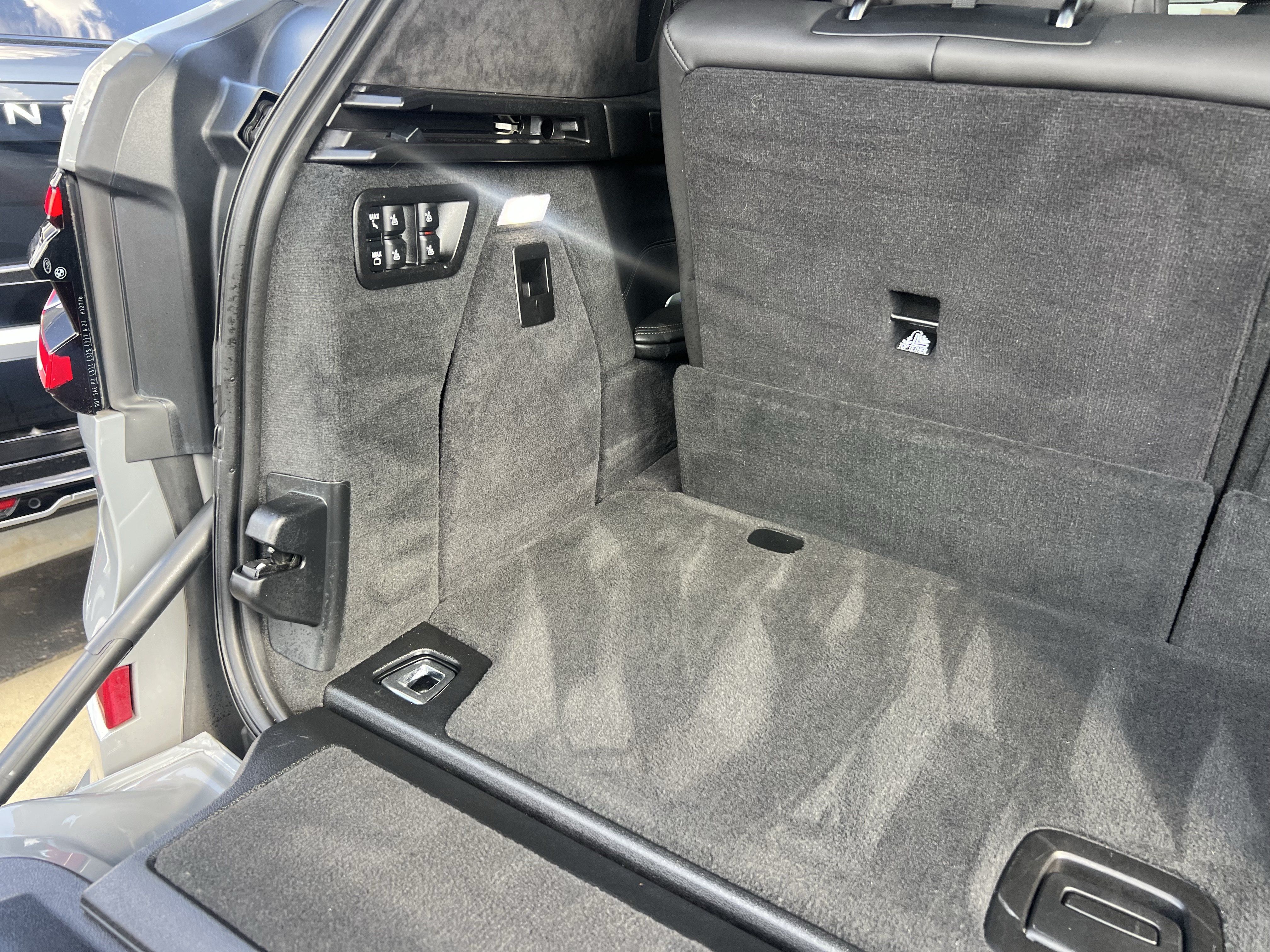 Used 2024 BMW X7 M60i w/ Executive Package AWD/4WD image 40